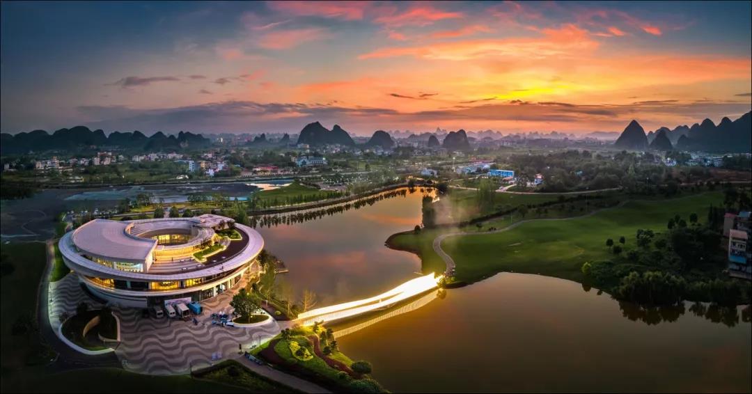 中國攝影金像獎名家齊聚，直擊2021信昌集團(tuán)杯攝影大賽作品頒獎儀式！